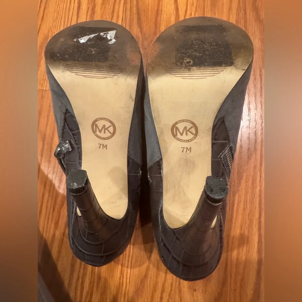 Michael Kors Slate Platform Bootie With MK logo Zipper Size 7M